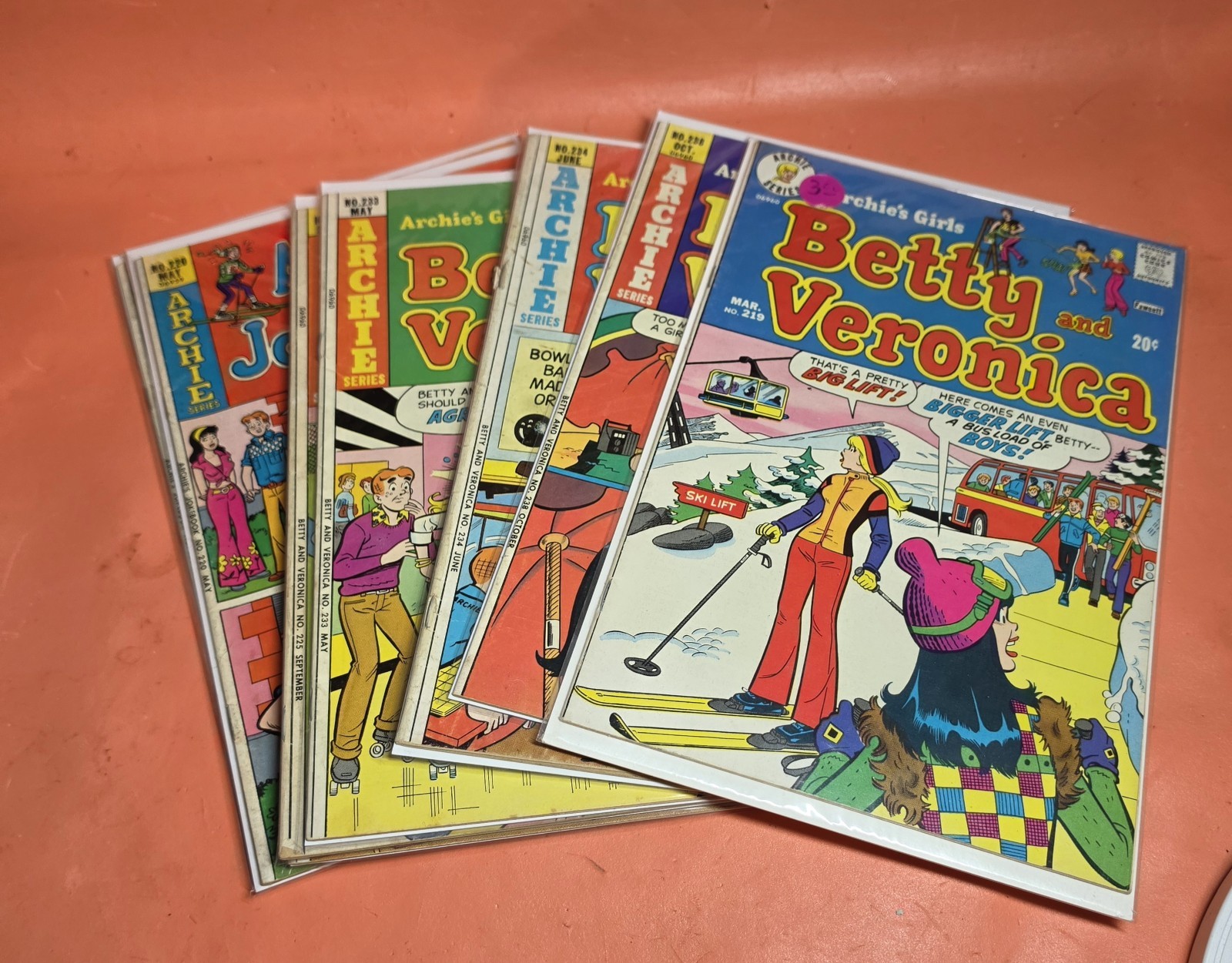 8  Vintage Betty And Veronica And Archie's Jokes Comic Books 