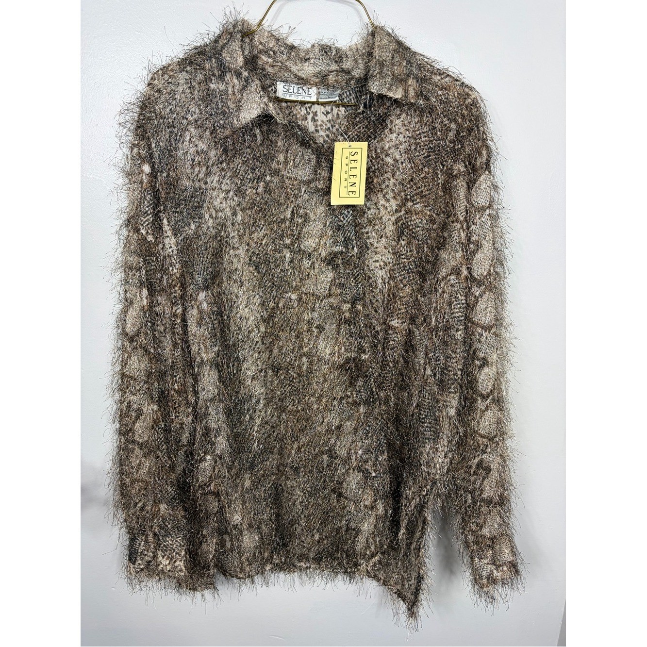 VTG Selene Sport NWT Shaggy Eyelash Knit Animal Print Button Down Top Large New VTG Selene Sport NWT Shaggy Eyelash Knit Animal Print Button Down Top Large New