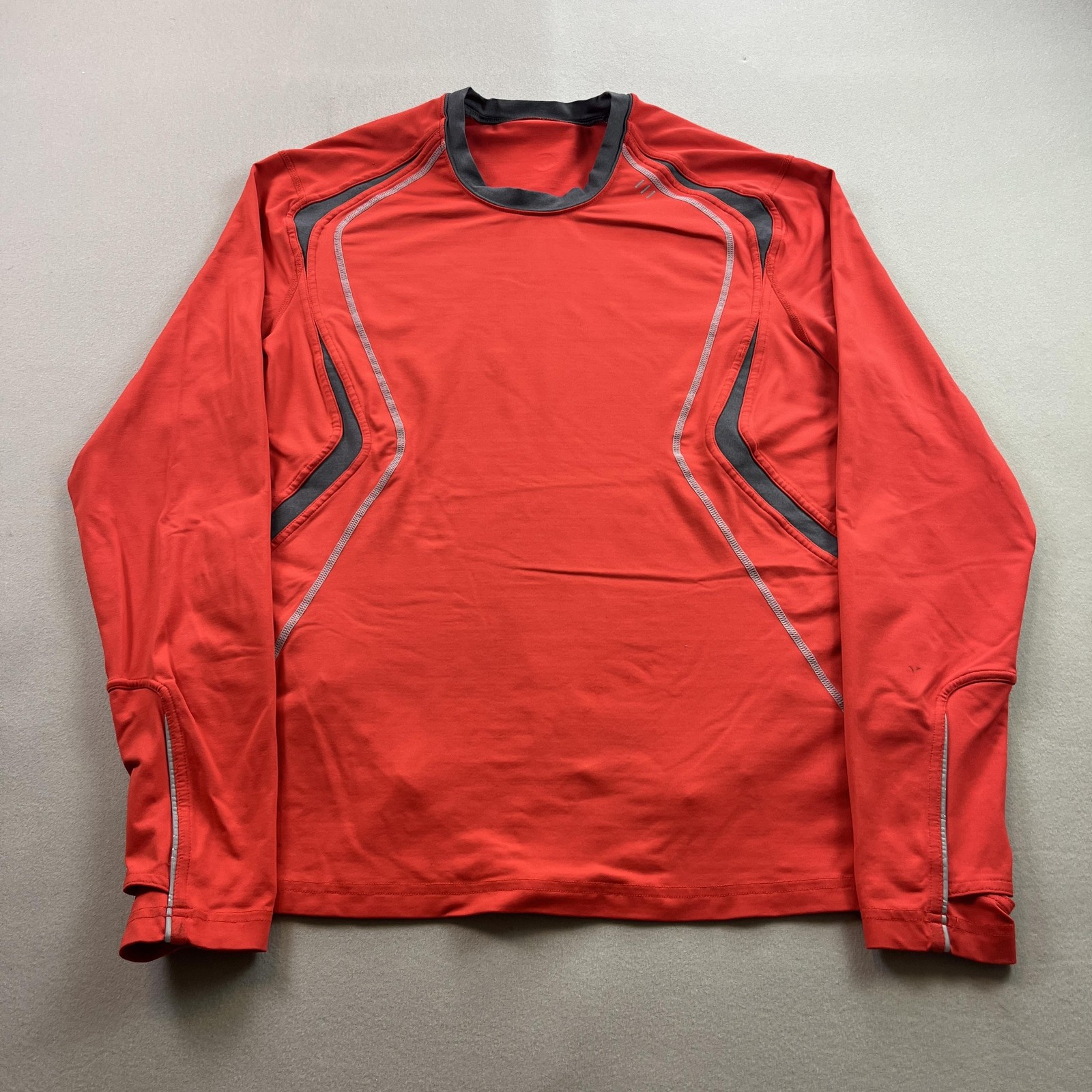 Lululemon Shirt Mens Medium Red Performance Athletic Fit Layer Thumb Long Sleeve Lululemon Shirt Mens Medium Red Performance Athletic Fit Layer Thumb Long Sleeve