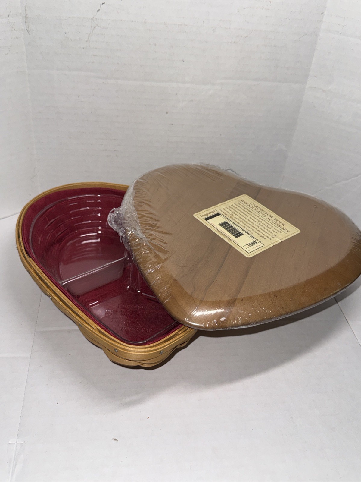 Longaberger  Sweetheart Basket with Divided Plastic Protector, Lid And Liner