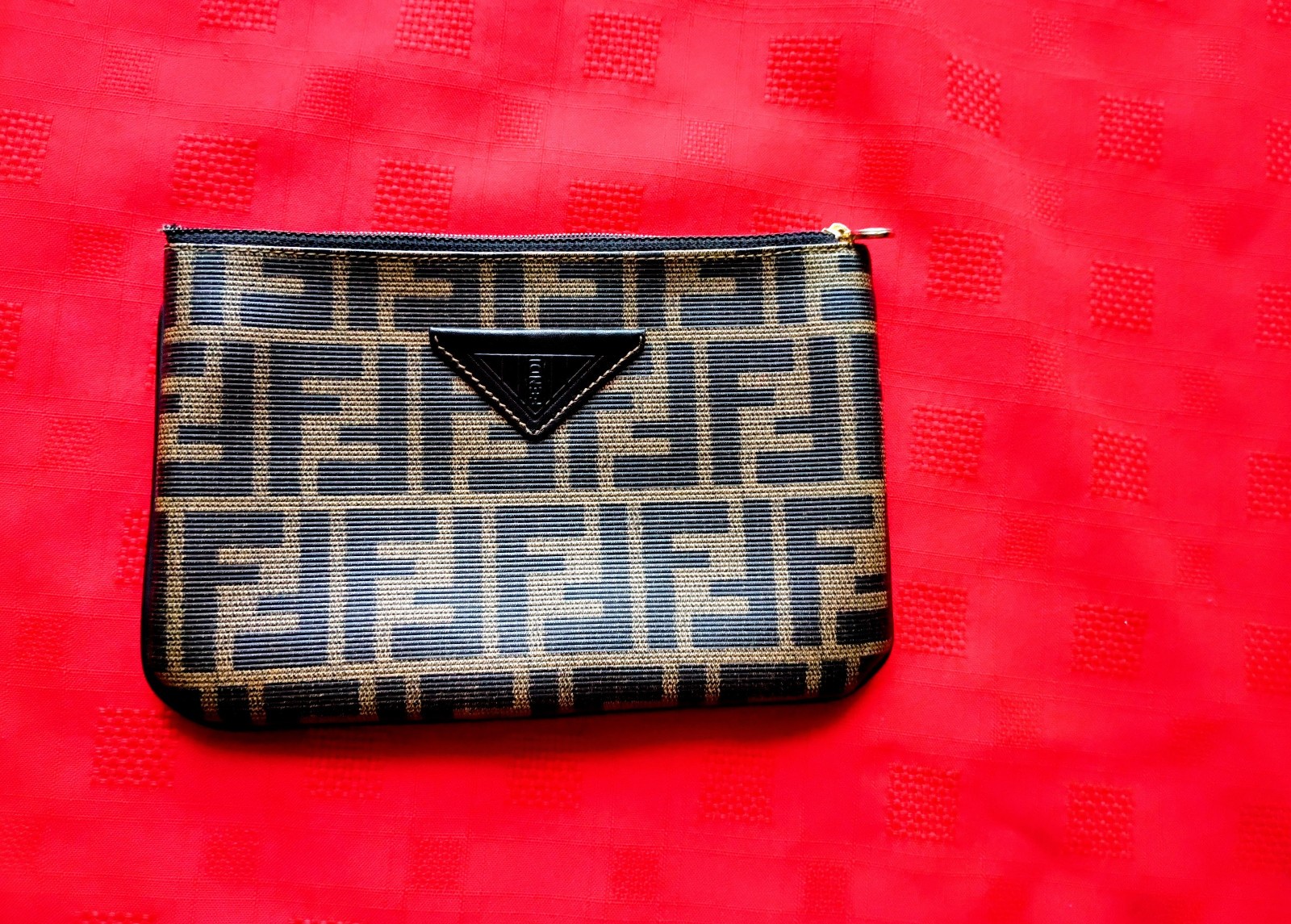 FENDI Authentic Zucca Monogram Canvas Clutch Pouch Cosmetic bag Made in Italy FENDI Authentic Zucca Monogram Canvas Clutch Pouch Cosmetic bag Made in Italy