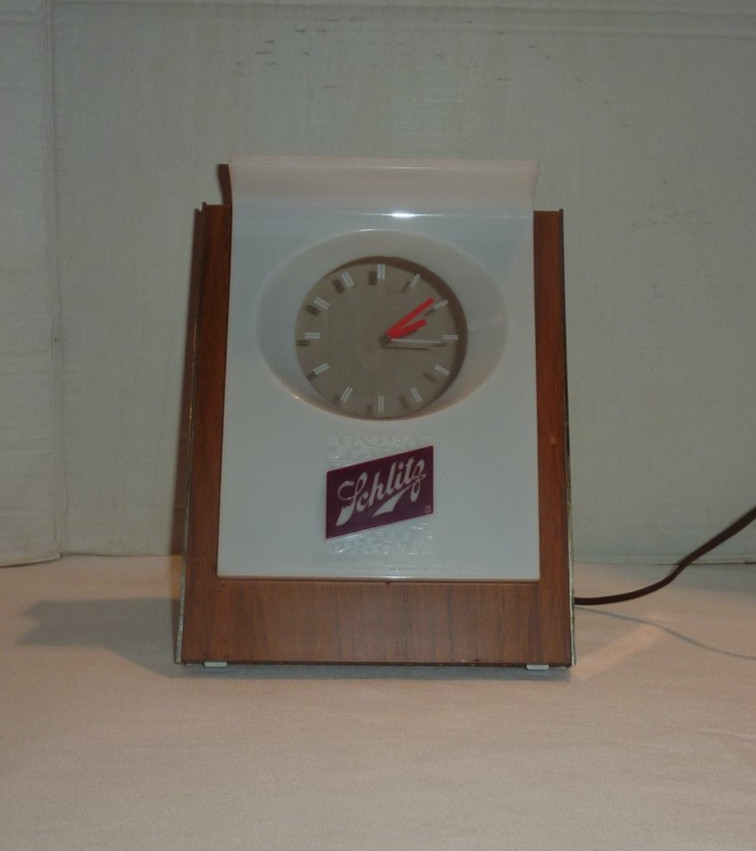 Vintage Schlitz Beer Clock Sign