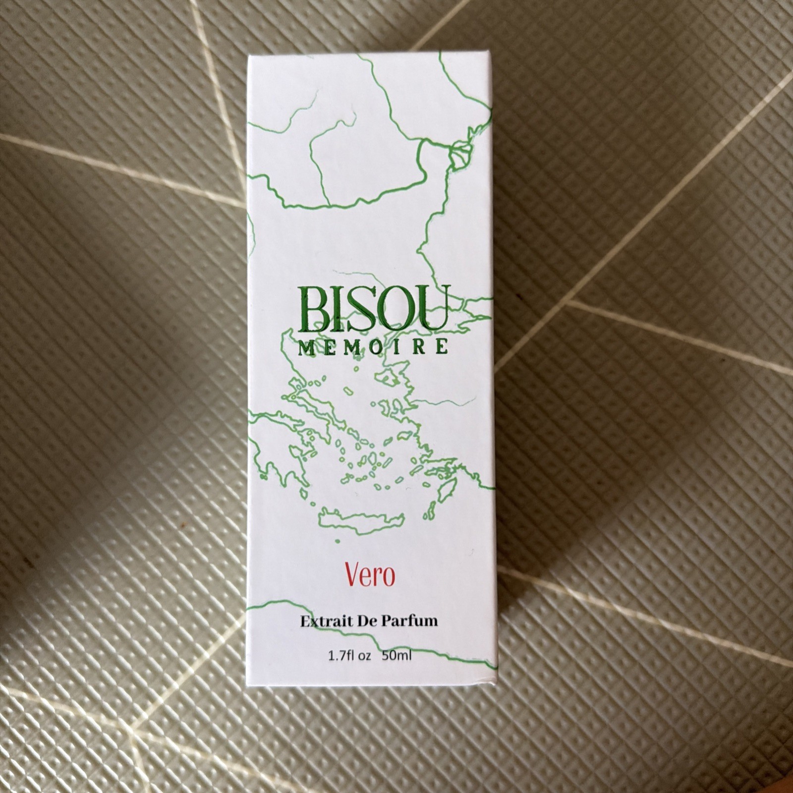 Unisex Bisou Memoire’s Vero Extrait De Parfum in 1.7 fl oz/ 50 mL w 10 mL