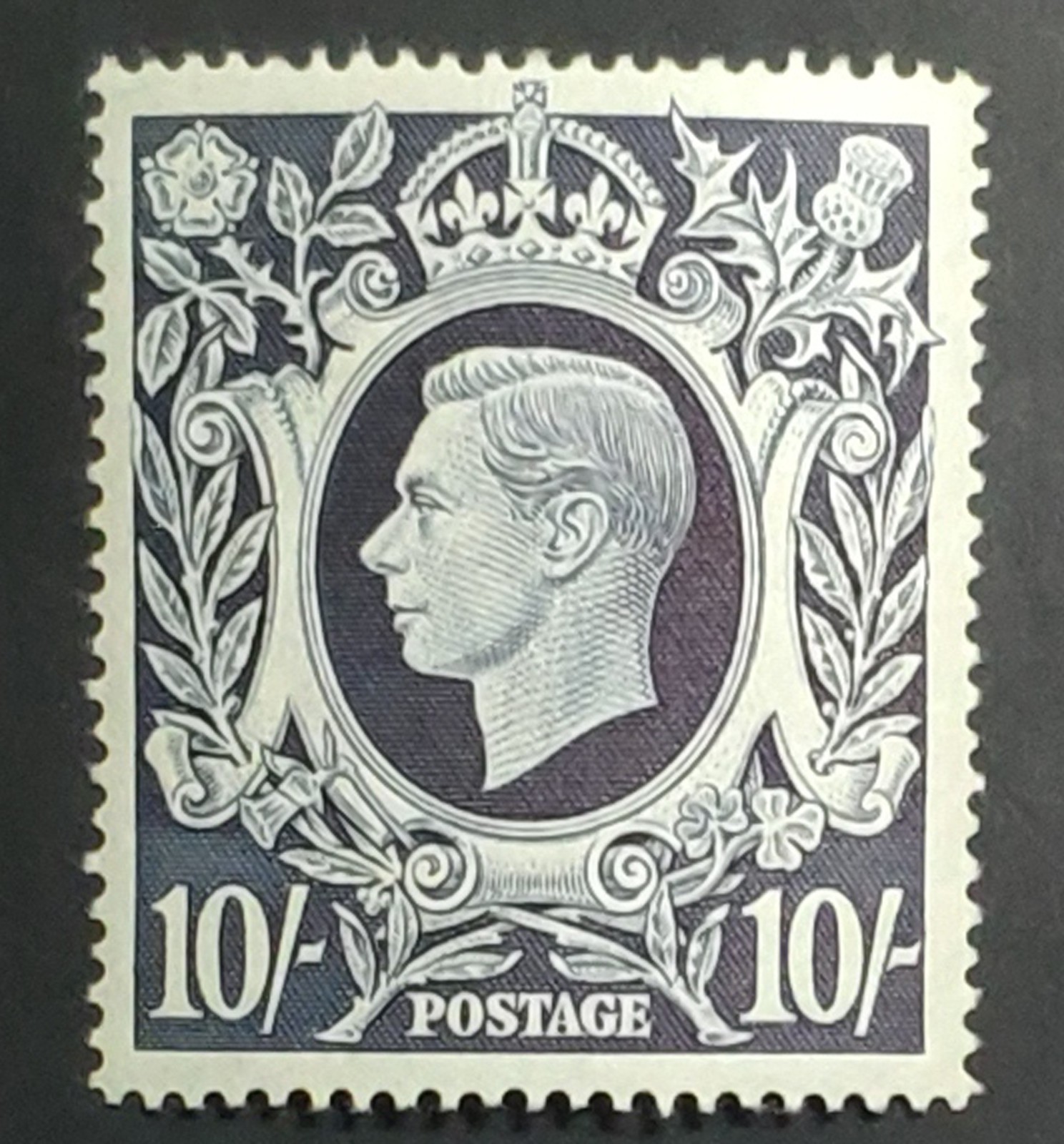 GB. KGVI 1939. 10/- Dark Blue high value stamp. Super unmounted mint.