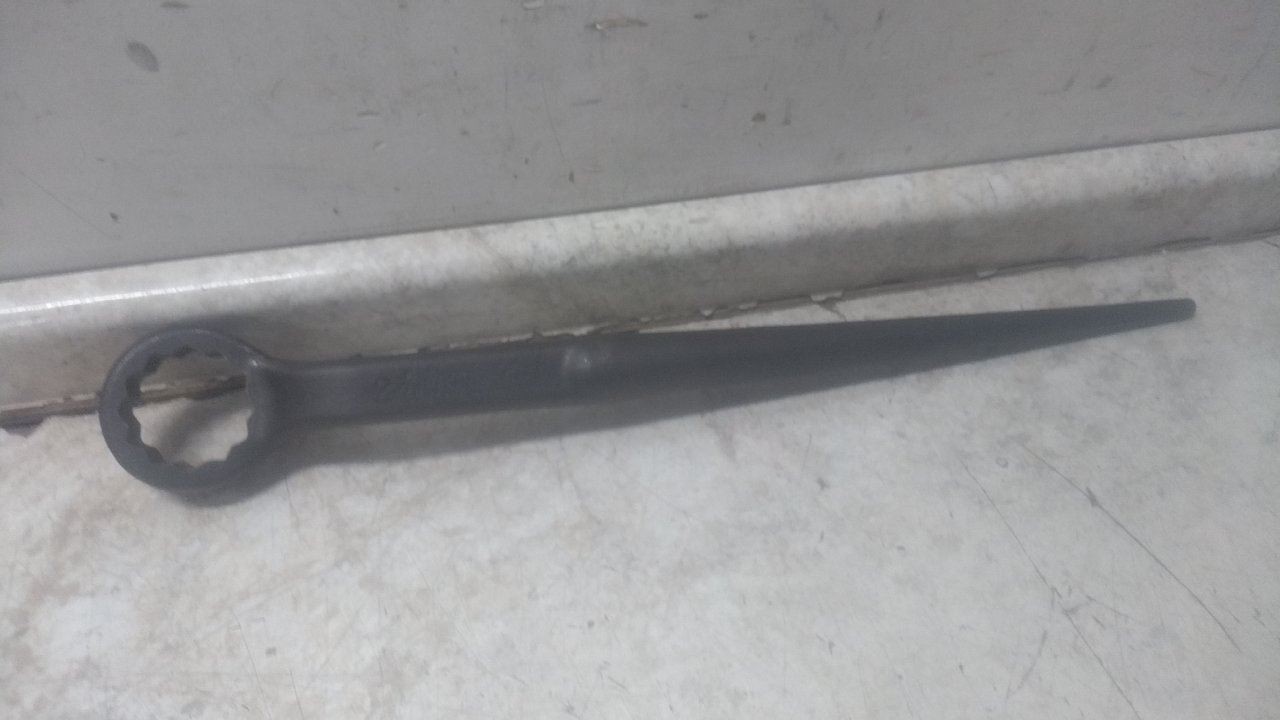 Wright 1796 2-3/8 In 12-Point Spud Handle Box-End Wrench