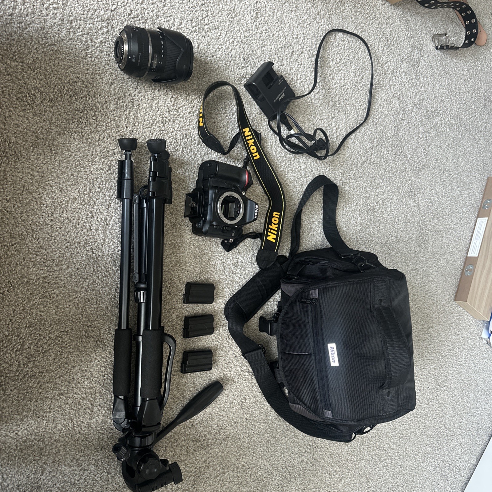 Nikon D7100 Digital Camera W Zoom, Lens, Tripod, Case, Battery Charger & Battery