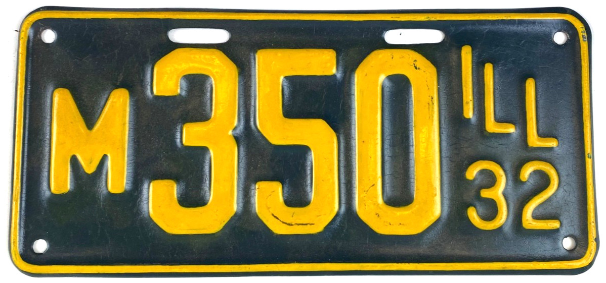 Vintage Illinois 1932 License Plate Truck M 350 Man Cave Garage Pub Wall Decor