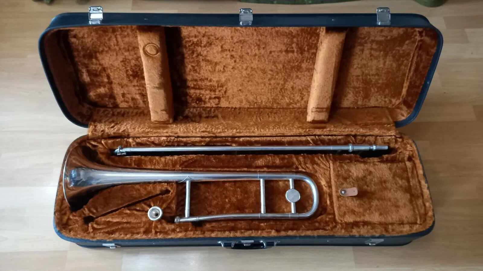 Old Silver-plated Amati trombone Bb Czechoslovakia Old Silver-plated Amati trombone Bb Czechoslovakia