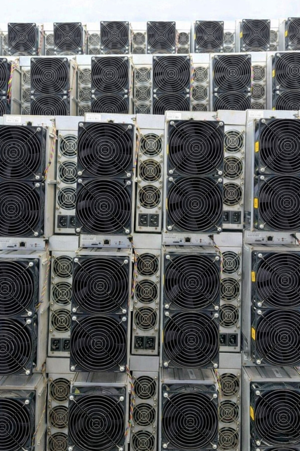 *LOT of 5* Bitmain Antminer S19 88.TH/s ASIC Bitcoin Miner ~ Tested & Working