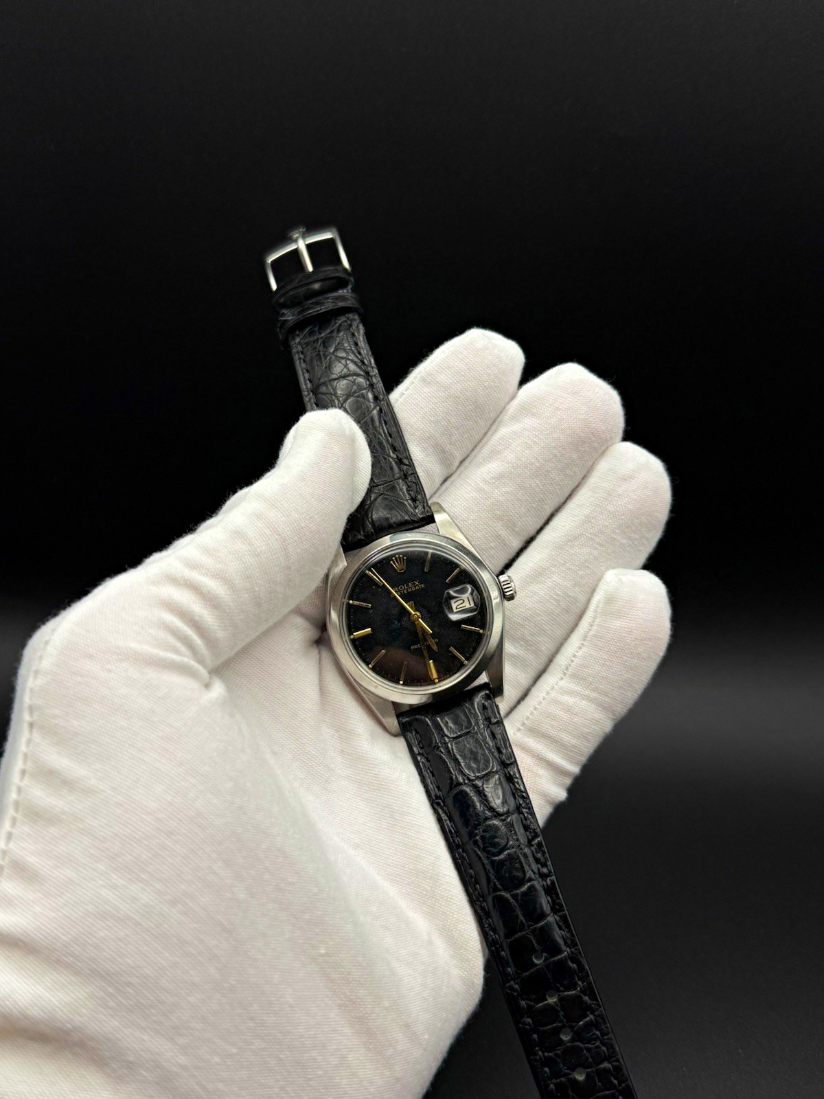 Vintage Rolex 6694 Oyster Perpetual Date Black Gilt Dial Original Patina 34mm