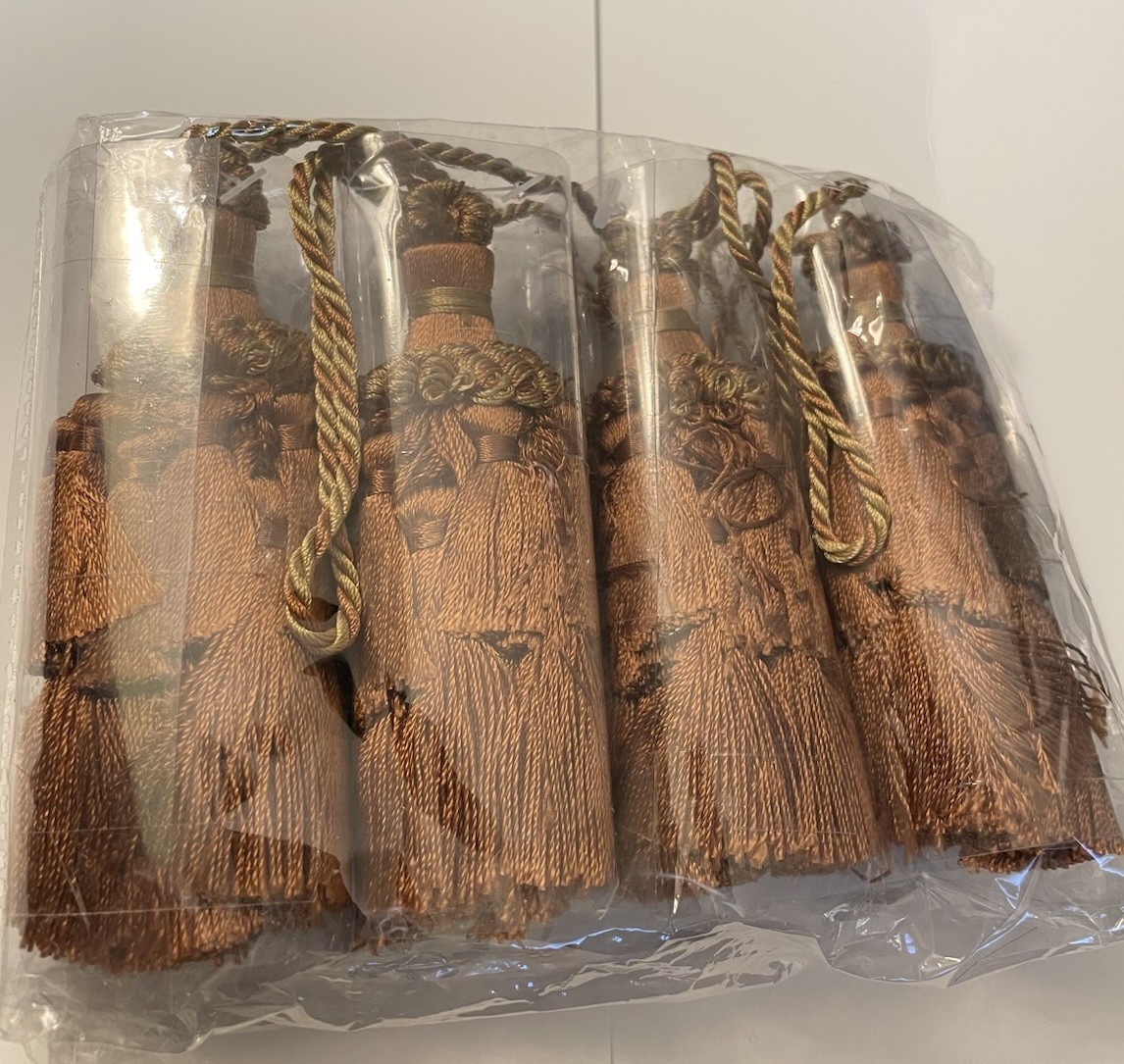 FOUR VTG FRENCH TASSEL , CURTAIN, DRAPERY LUXURY TIEBACK, COPPER & GOLD FOUR VTG FRENCH TASSEL , CURTAIN, DRAPERY LUXURY TIEBACK, COPPER & GOLD