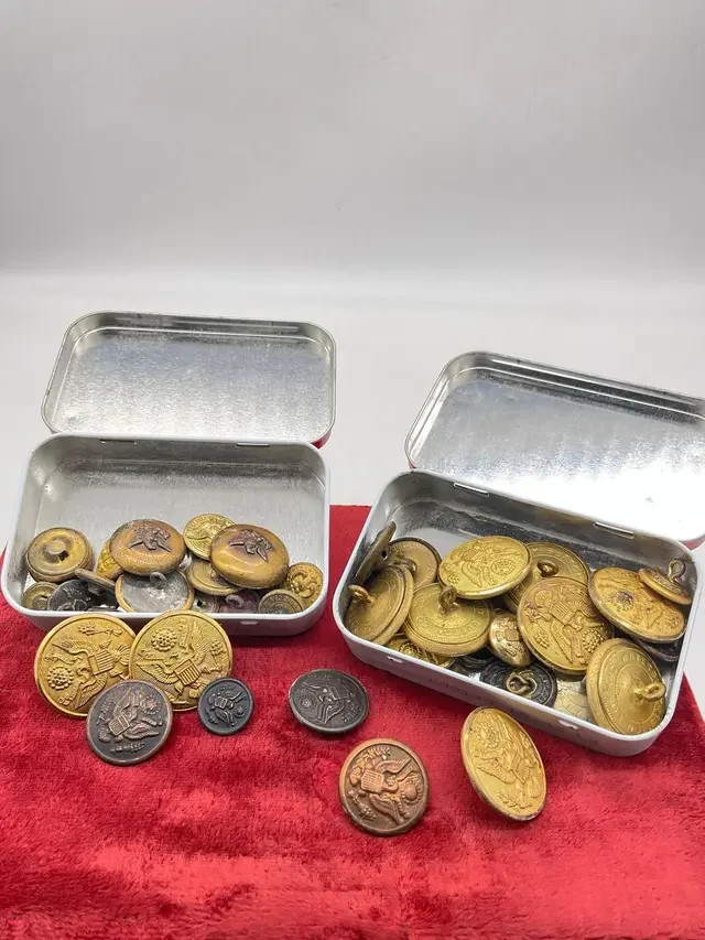 Antique military button lot Civil War WWI Eisner Scovill Lieberman Rex