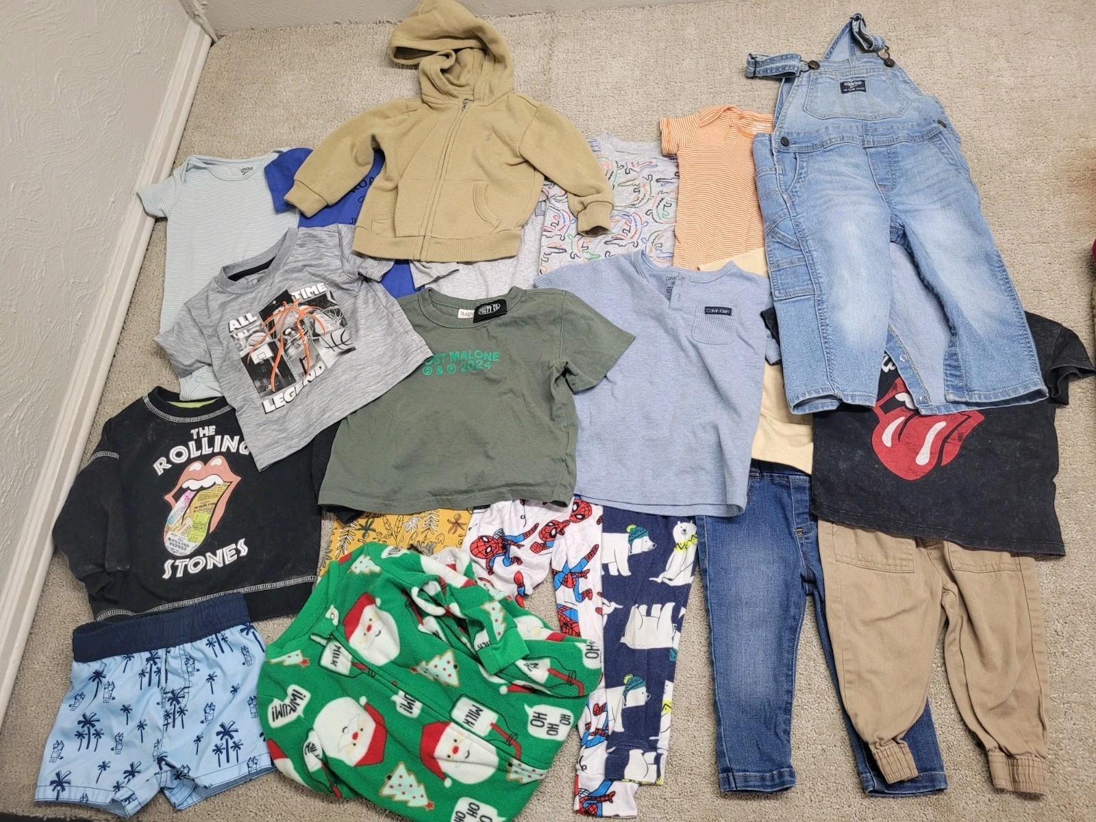 23 Piece Boys Lot 18 M Pants, Tops, Jacket, Overalls, Post Malone, Rolling Stone 23 Piece Boys Lot 18 M Pants, Tops, Jacket, Overalls, Post Malone, Rolling Stone
