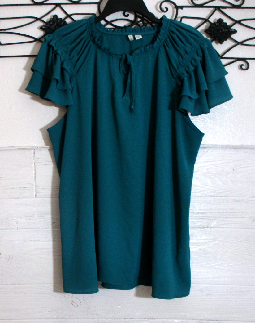 Cato Top Women\'s Size 22/24 Teal Blue Short Sleeve Round Neck Blouse