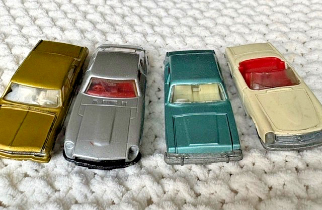 Vintage Matchbox 1960\'s Lot of 4 cars, Zodiac, Diplomat, MB SL, Datsun 19??