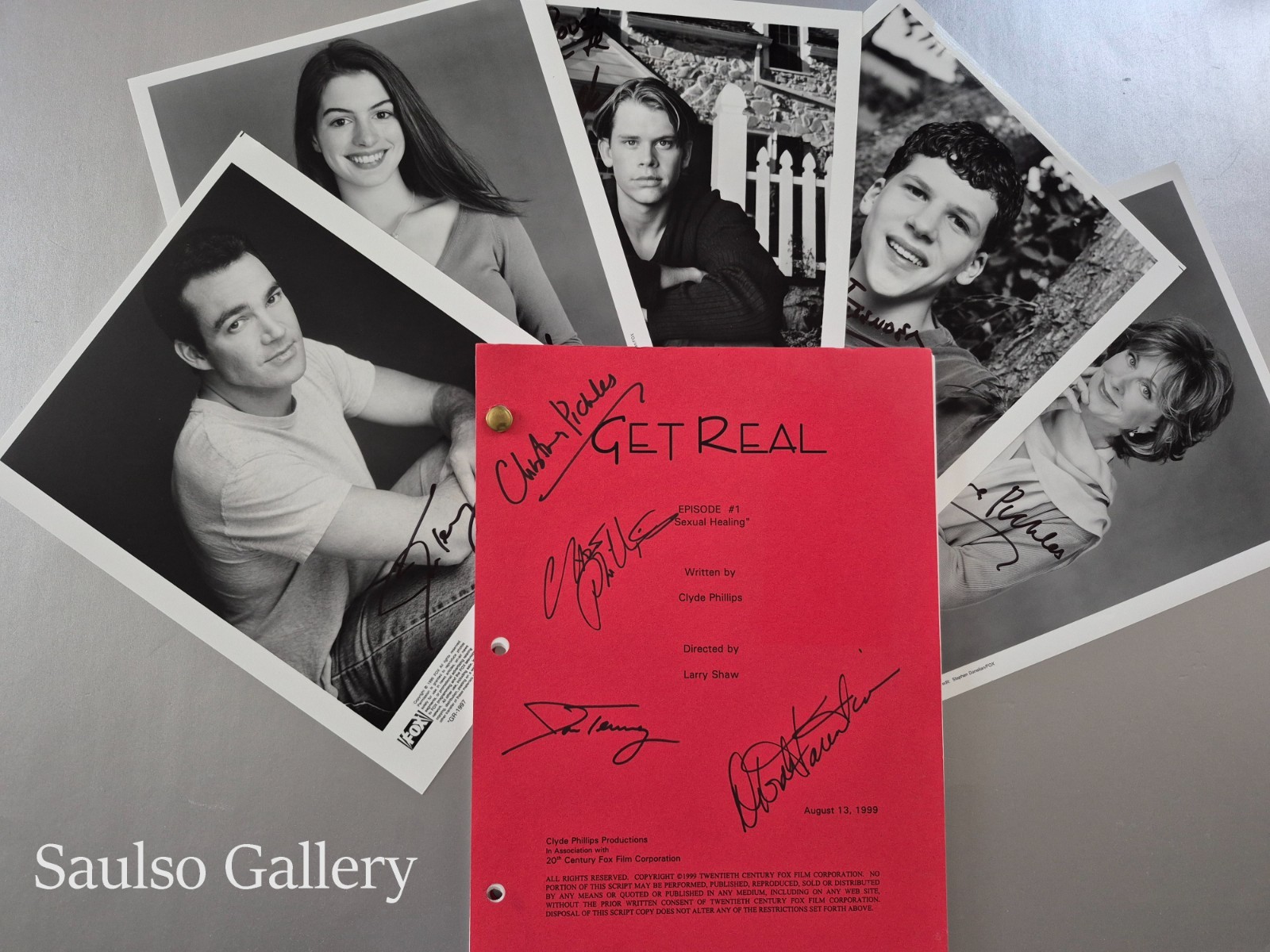 Rare signed Get Real 1997 Script First appearance of  the actress Anne Hathaway