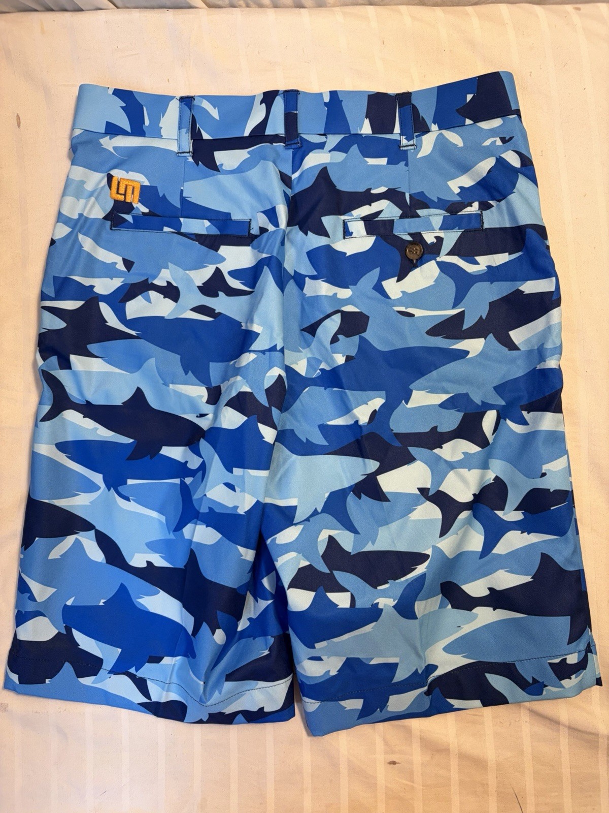 Loudmouth Golf Mens Blue Shark Camo Shorts Size 30 Sharknado Performance Loudmouth Golf Mens Blue Shark Camo Shorts Size 30 Sharknado Performance