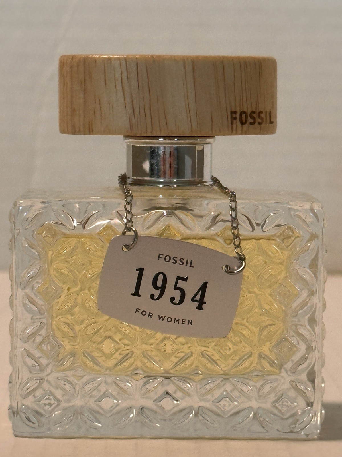 Vintage Fossil 1954 For Women 1.0 Oz / 30 mL Eau De Parfum Perfume Vintage Fossil 1954 For Women 1.0 Oz / 30 mL Eau De Parfum Perfume