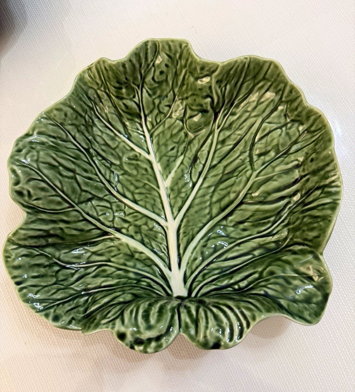 VTG Bordallo Pinheiro Cabbage Leaf Serving Dish Bowl 10” Green Majolica Portugal
