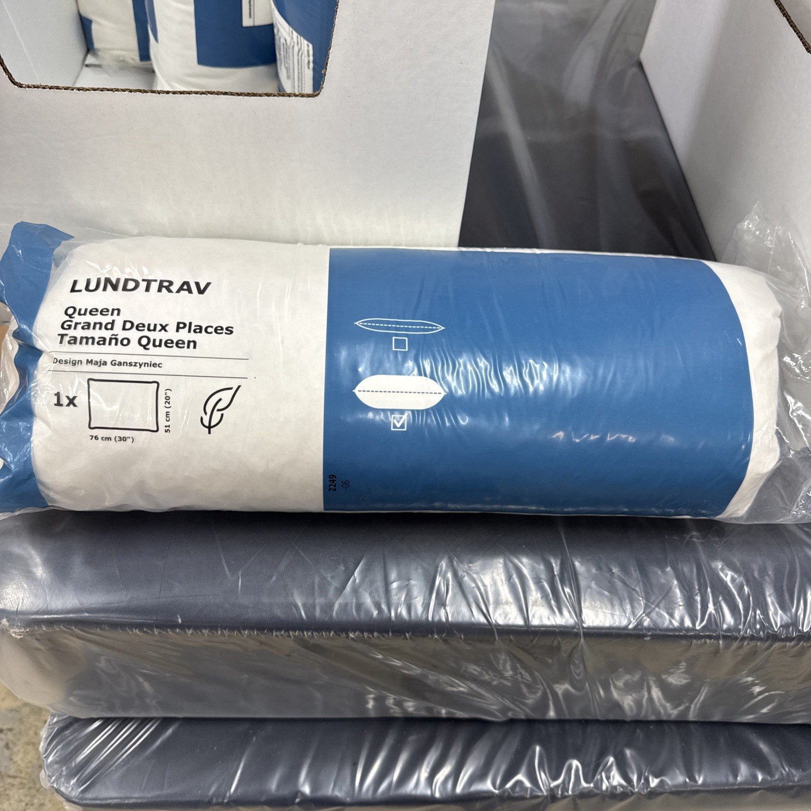 (1) NEW Ikea Lundtrav QUEEN Sleeping Pillow Down Filled Super Soft Duck 20\