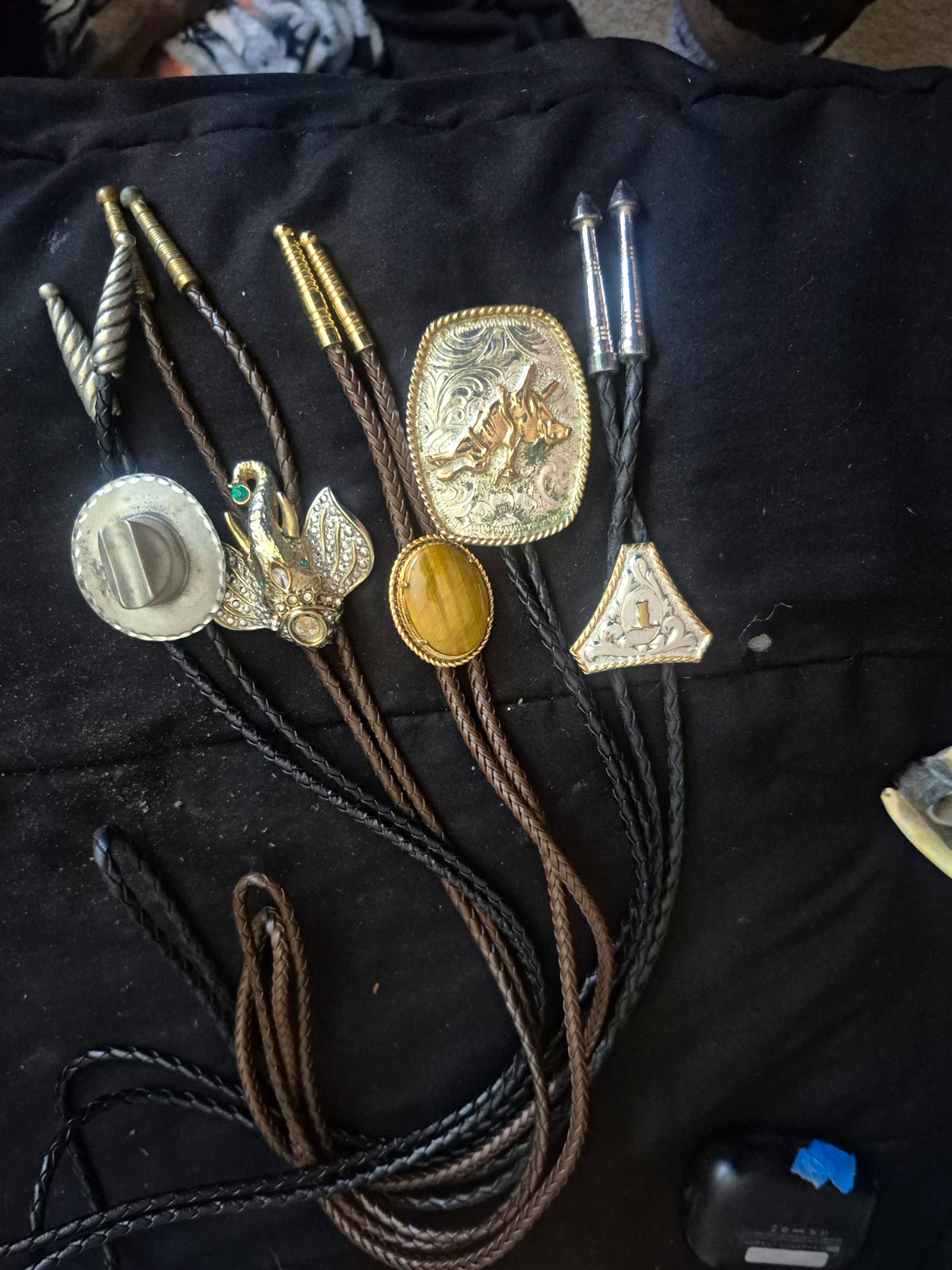Men\'s Western Bolo Tie Lot Multicolor Leather & Metal Adjustable Oval Slide Men\'s Western Bolo Tie Lot Multicolor Leather & Metal Adjustable Oval Slide