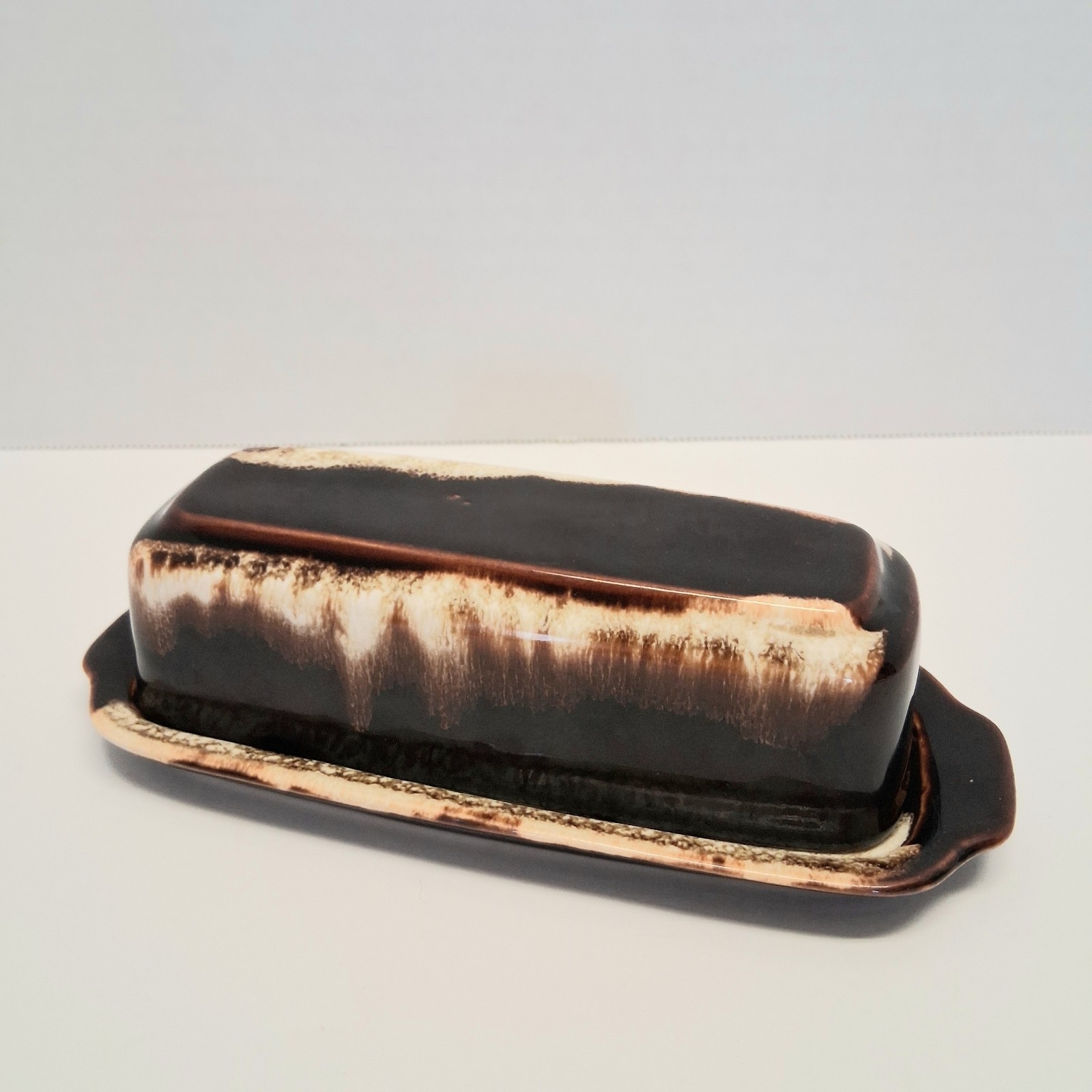 Vintage Phaltzgraff Gourmet Brown Drip Glaze Butter Dish Model #394 RETRO USA