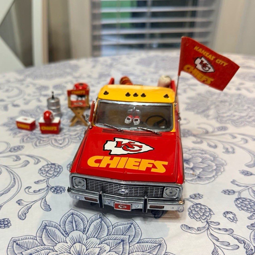 Vintage Kansas City Chiefs Diecast Car Red/Yellow w/ Flag and Accessories