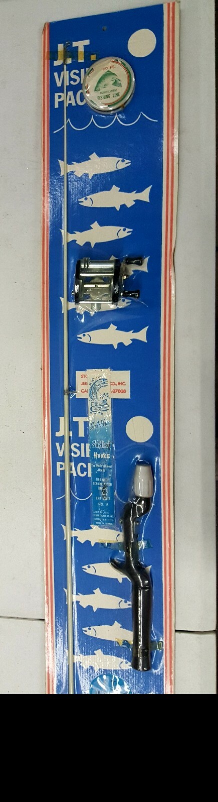 Vintage J.T. Starter Fishing Kit for Beginners. (B) Vintage J.T. Starter Fishing Kit for Beginners. (B)