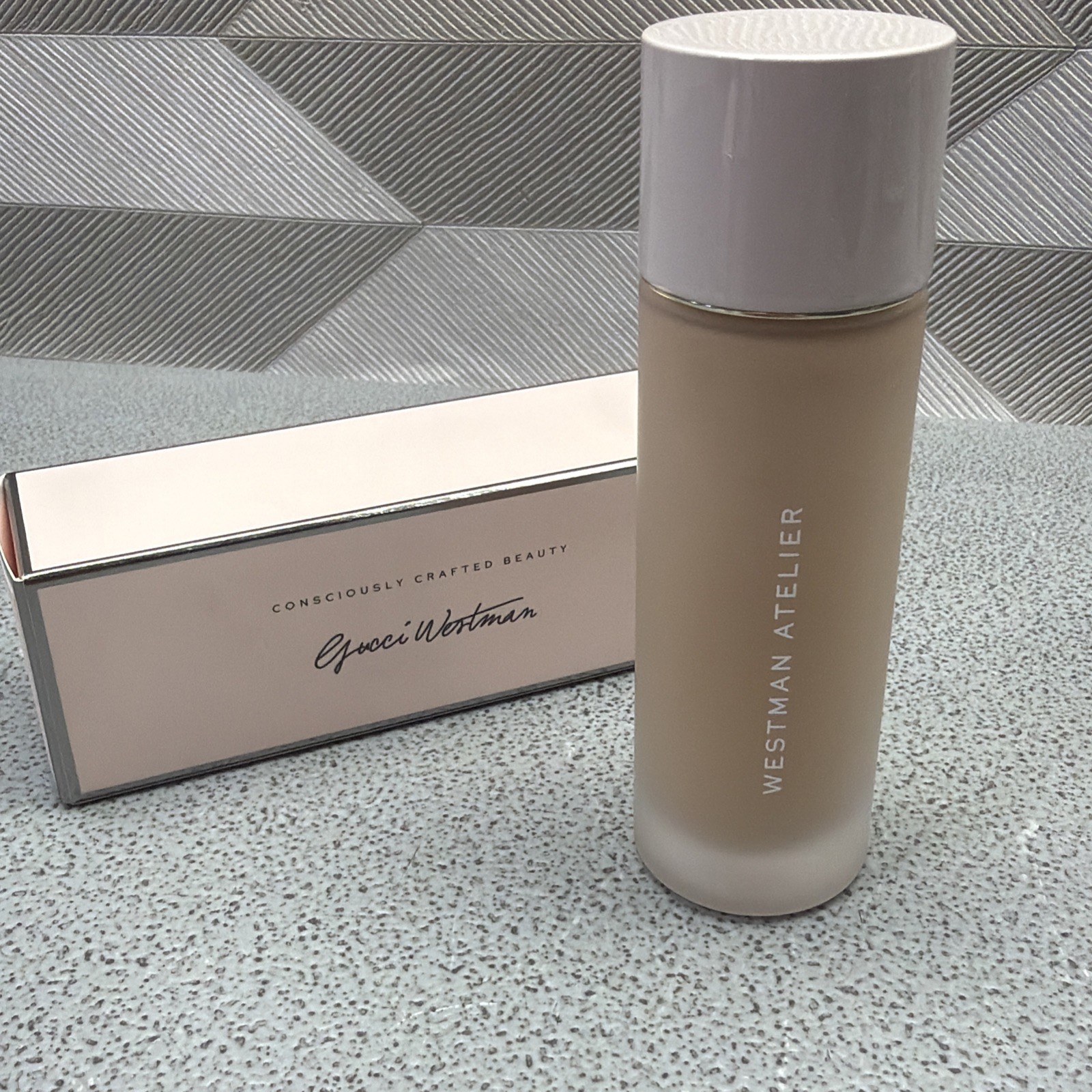 Westman Atelier Supreme Bio-Complex Liquid Foundation 30ML ATELIER M3 Westman Atelier Supreme Bio-Complex Liquid Foundation 30ML ATELIER M3