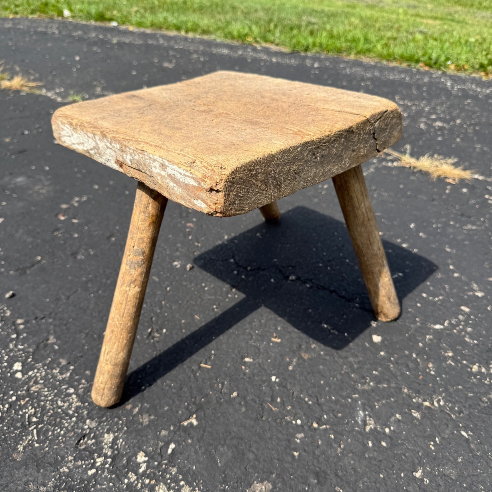 Antique Primitive 19th c. Milking Stool Farm Dairy Wooden AAFA Farmhouse 3-Leg 1