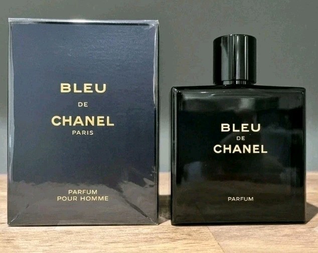 Bleu de CH Parfum | 3.4 fl oz | 100 ML NEW IN FACTORY SEALED BOX For MEN Bleu de CH Parfum | 3.4 fl oz | 100 ML NEW IN FACTORY SEALED BOX For MEN