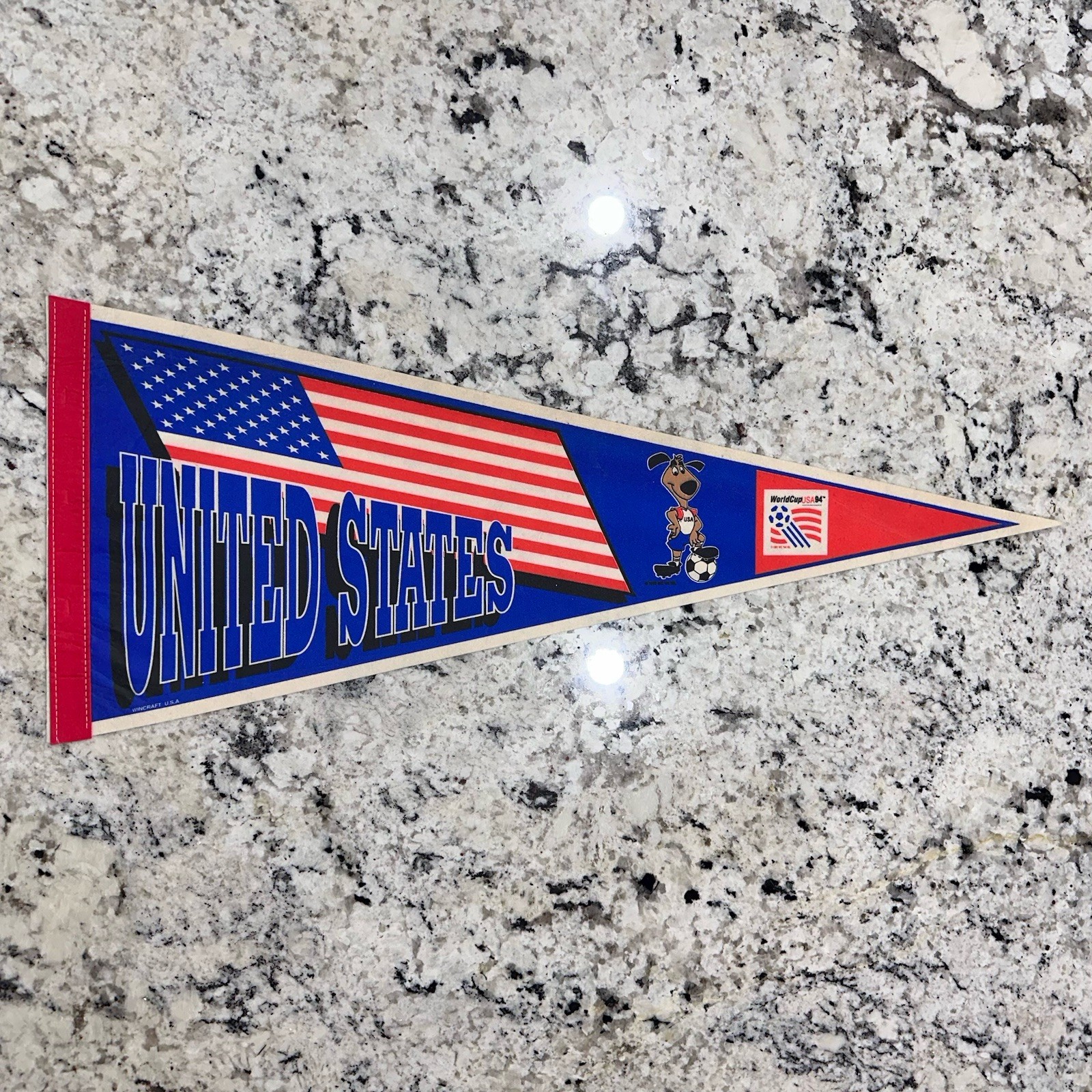 VTG TEAM USA World Cup 94 Pennant NEW Made In USA Wincraft Soccer Hard To Find