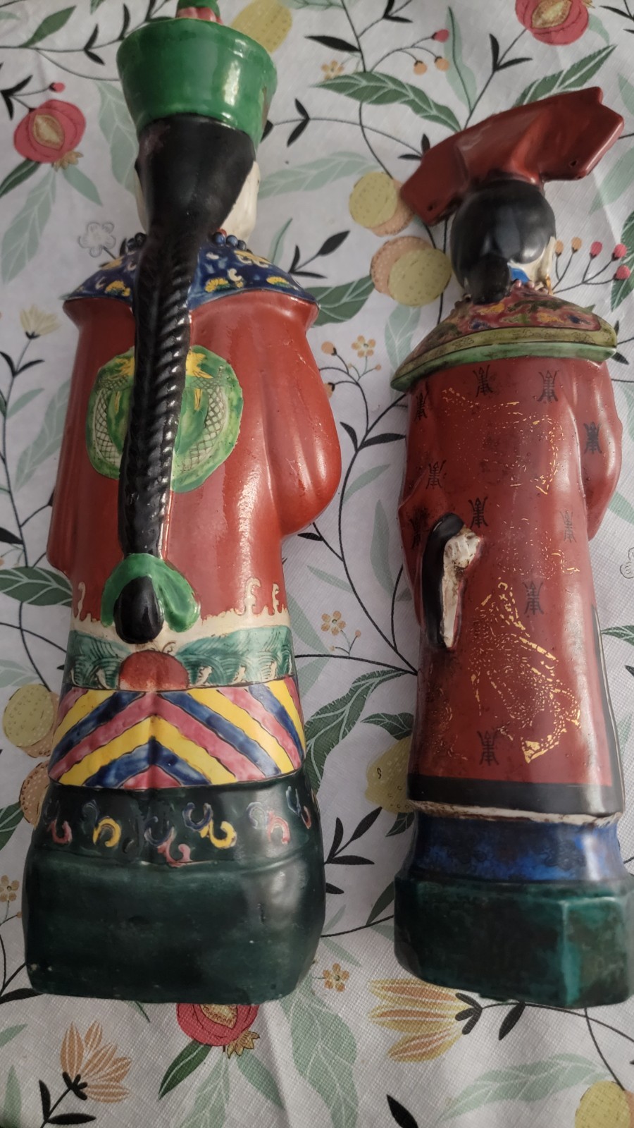 Chinese Qing Dynasty Emperor & Empress Hand-Painted Porcelain Figurines Vintage