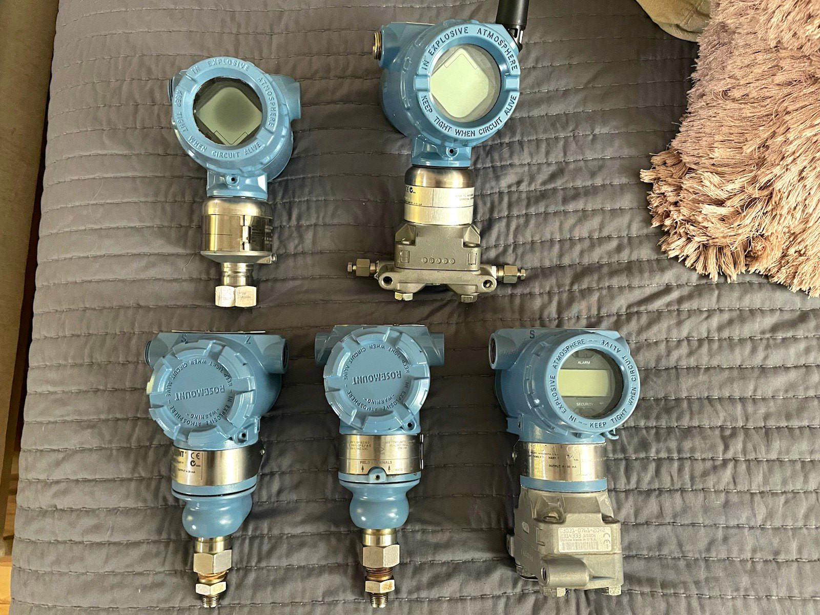 Rosemount Differential Pressure Transmitter w/ Display, Analog DC 3031-0761-2042 Rosemount Differential Pressure Transmitter w/ Display, Analog DC 3031-0761-2042