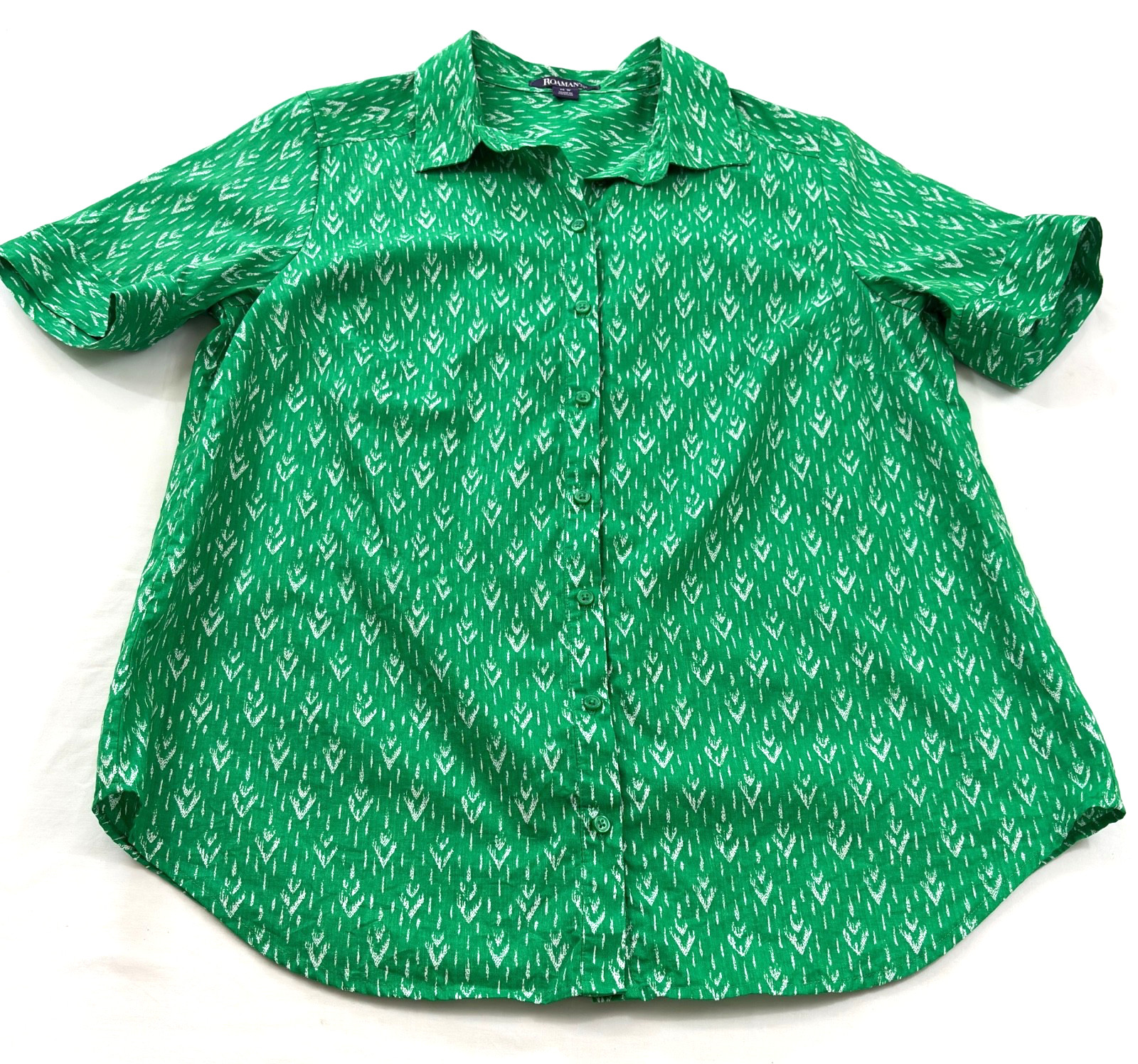women\'s Roaman\'s blouse size 16W green geometric print collar button front