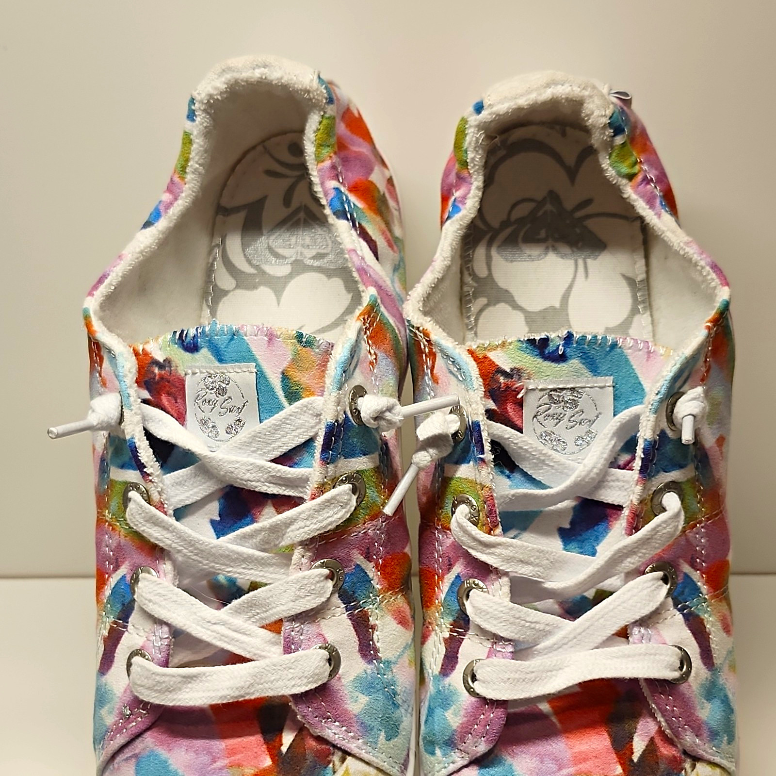 Roxy Bayshore III Women’s Multicolor Floral Textile Low Top Lace-Up Sneakers
