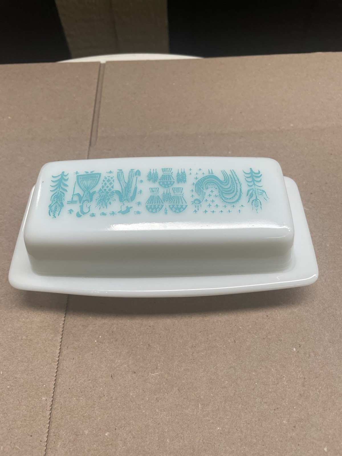 Vintage 1960s Pyrex Amish Butterprint Turquoise Blue White Covered Butter Dish Vintage 1960s Pyrex Amish Butterprint Turquoise Blue White Covered Butter Dish