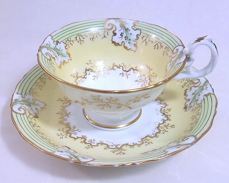 Antique (c. ~1843) England Yellow Green Gold Decorated Tea Cup & Saucer      673