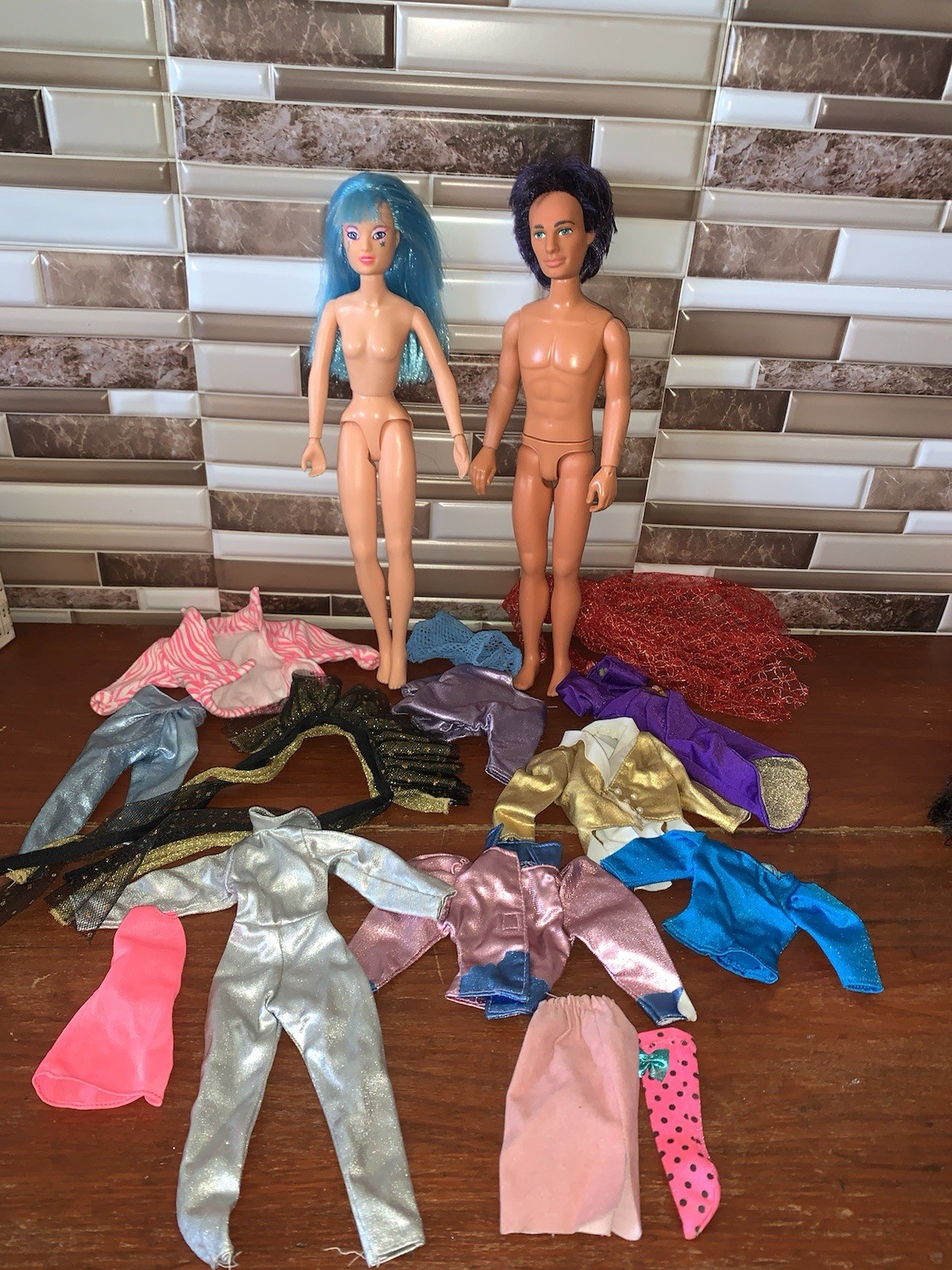 vintage 1986 hasbro jem and of the holograms GLITTER N GOLD RIO Aja