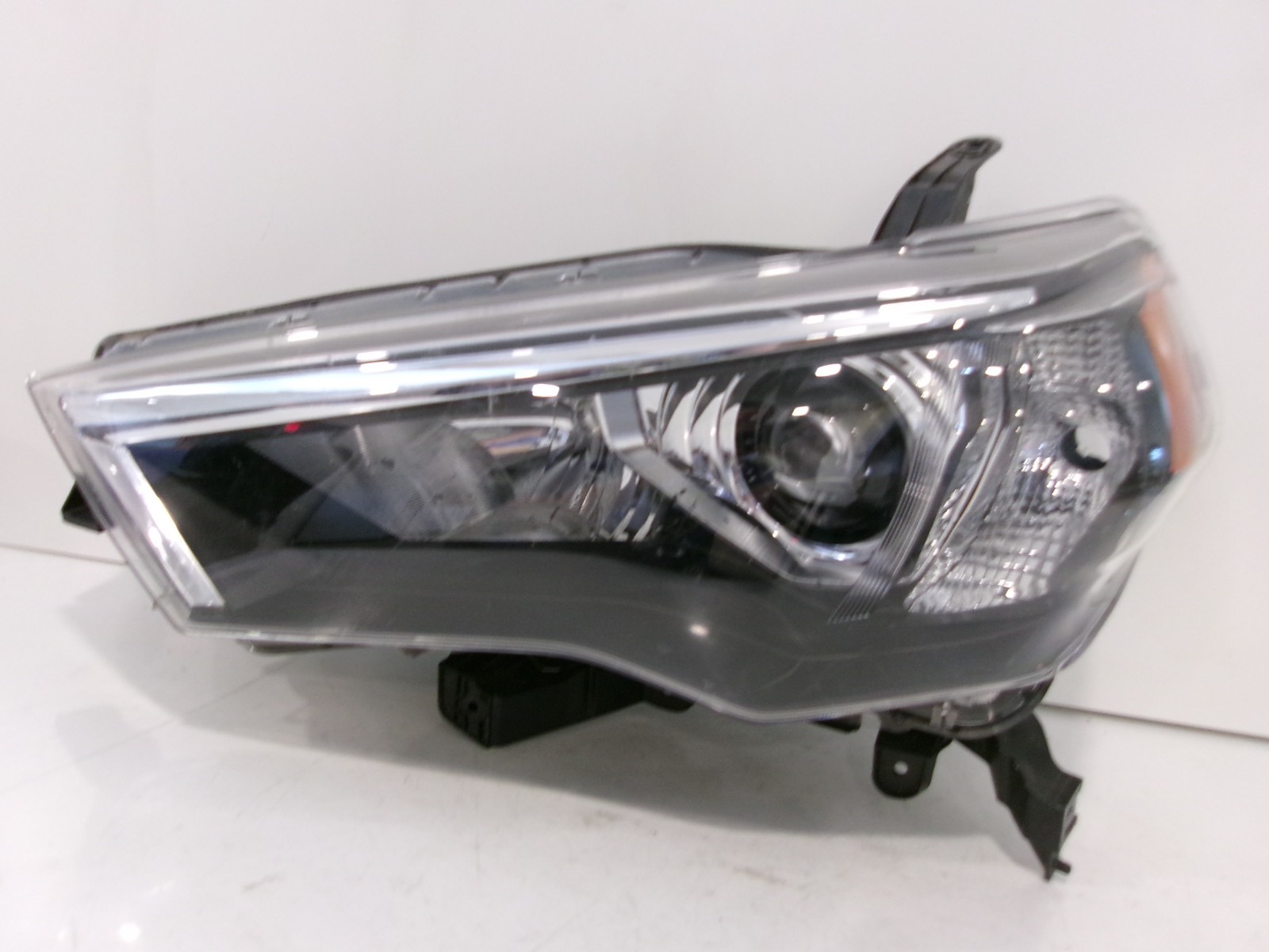 2021 - 2024 Toyota 4Runner Driver Left LH LED Projector Headlight OEM