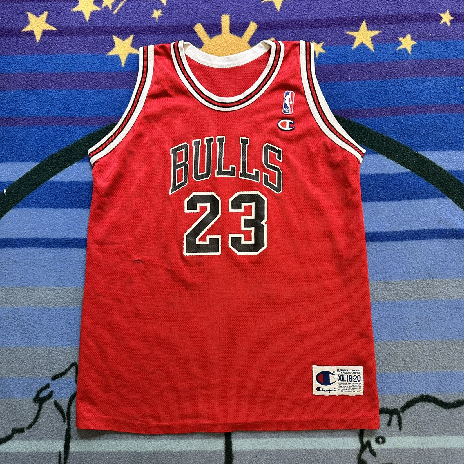 Vintage Michael Jordan 90s Champion #23 Chicago Bulls Jersey Youth XL Vintage Michael Jordan 90s Champion #23 Chicago Bulls Jersey Youth XL