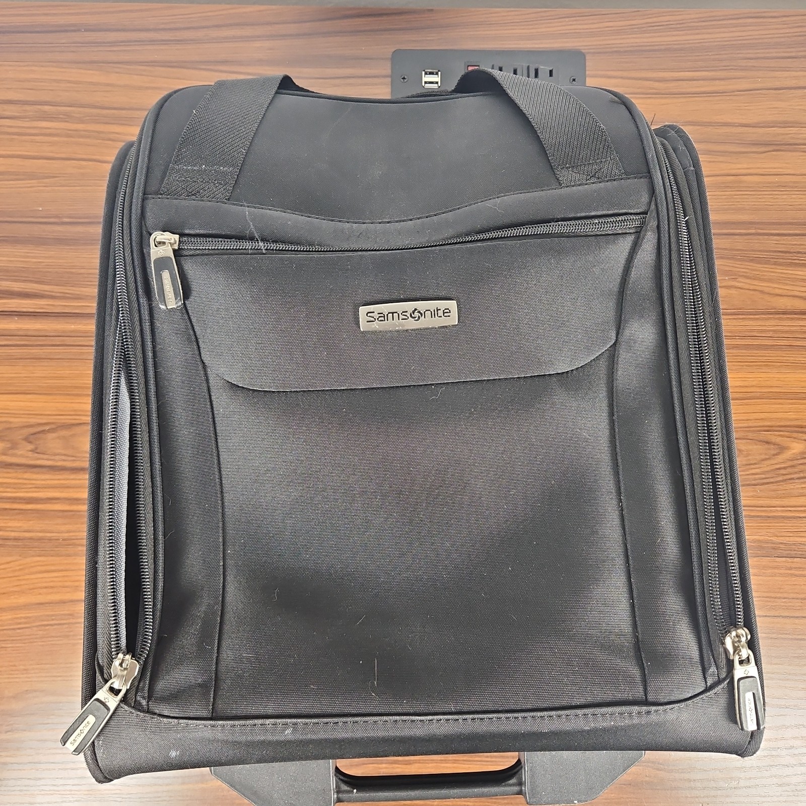 Samsonite Luggage Under Seat Carryon Spinner Business Small Lightweight