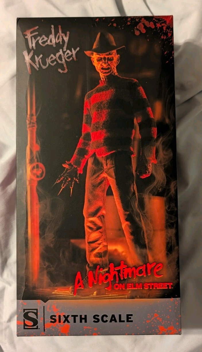 Sideshow Collectibles Freddy Krueger Action Figure 1/6 Scale