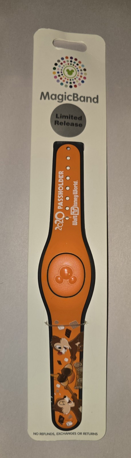 NEW 2021 Disney WDW Magic Band 2 Passholder Chip & Dale Limited Release LR NEW 2021 Disney WDW Magic Band 2 Passholder Chip & Dale Limited Release LR