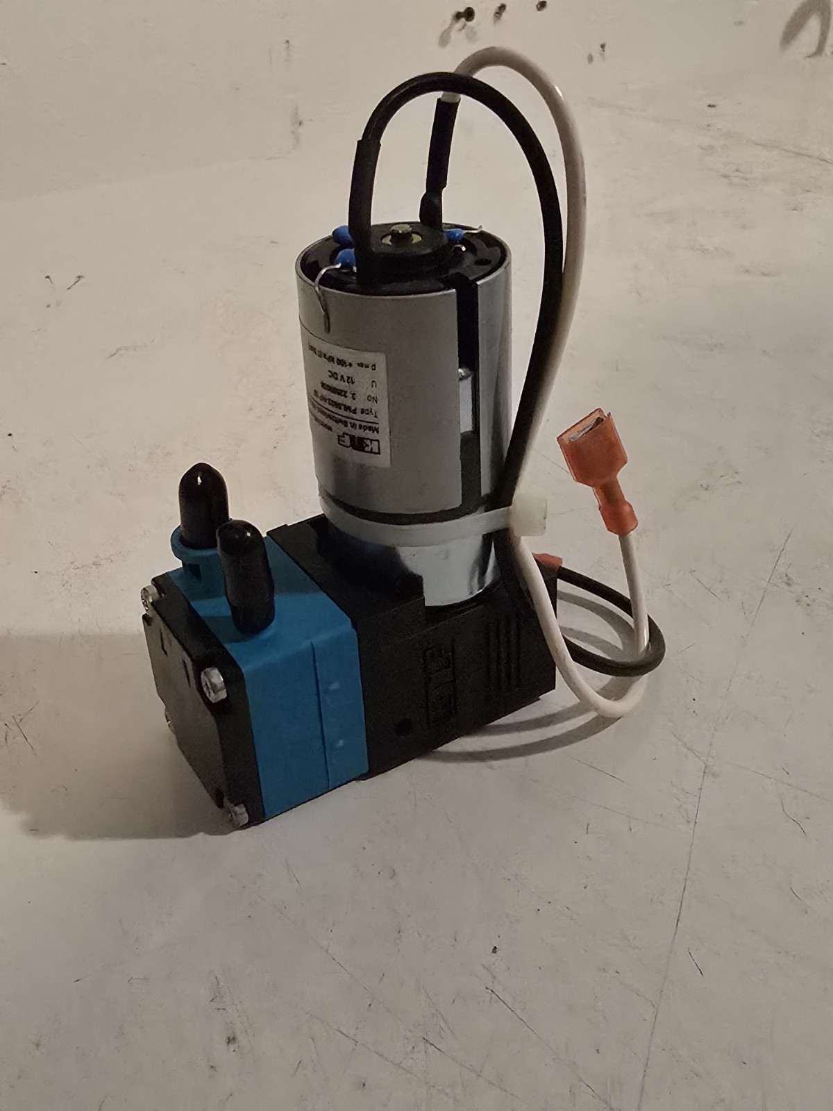 Tennant T1 Floor Scrubber 1048528 Liquid Diaphragm Pump, NEW
