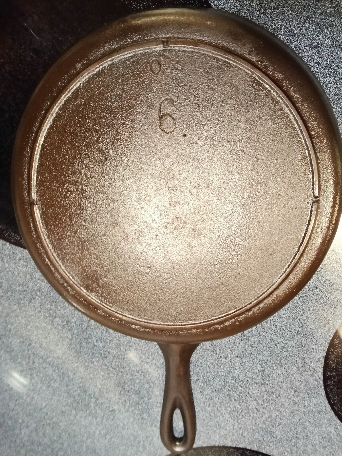 Lodge 6 sk cast iron 3 notch vintage skillet 9 inch