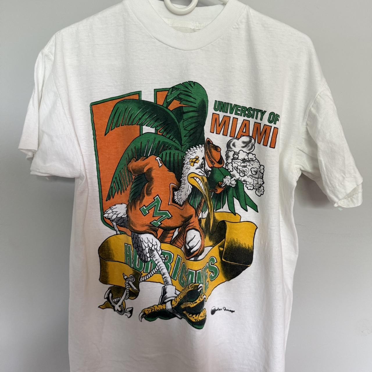 University of Miami Hurricanes White Short Sleeve Remake T shirt Vtg HN7658