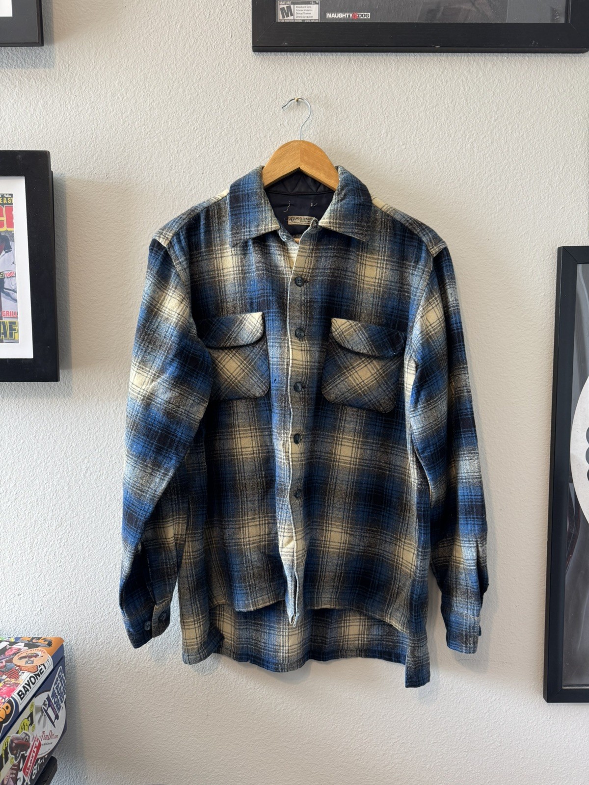 Mcgregor Doniger Vintage 60s Loop Collar Shadow Plaid Flannel Sz L 22x26 Mcgregor Doniger Vintage 60s Loop Collar Shadow Plaid Flannel Sz L 22x26