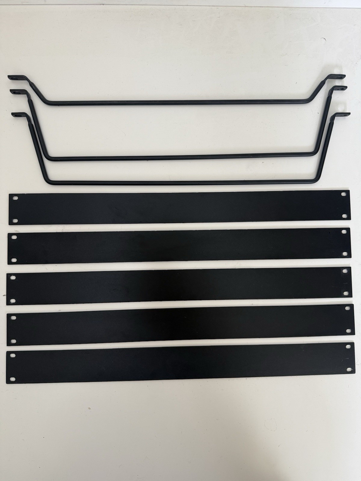 5x Middle Atlantic Flat Black Filler Panel Set 1U FEB1 + 3x Random LBP Lace Bars