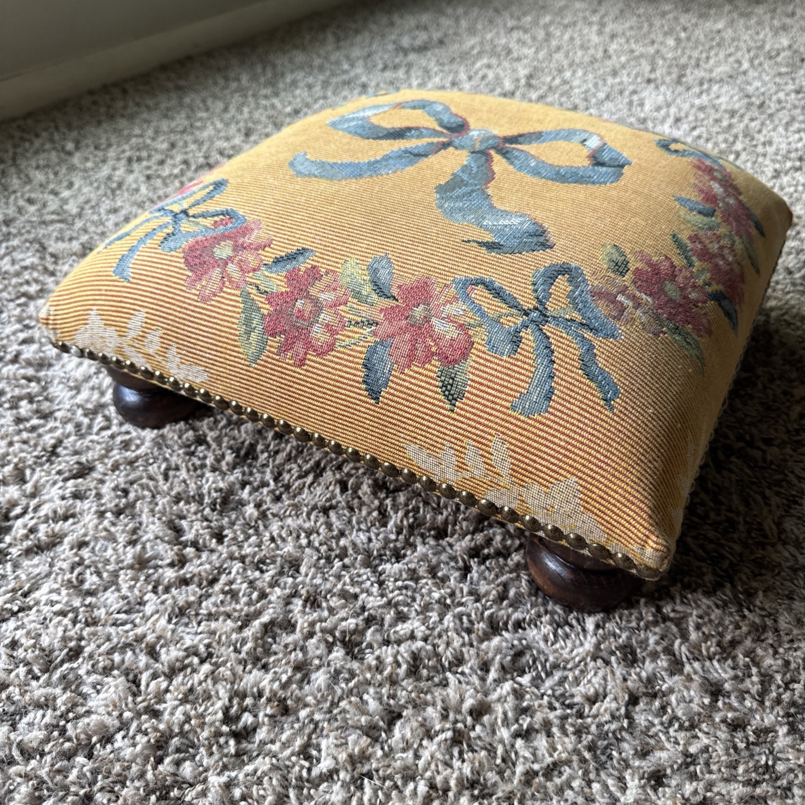 Antique  Foot Stool , Embroidered , 14”x14”x6” Square Yellow floral bow 